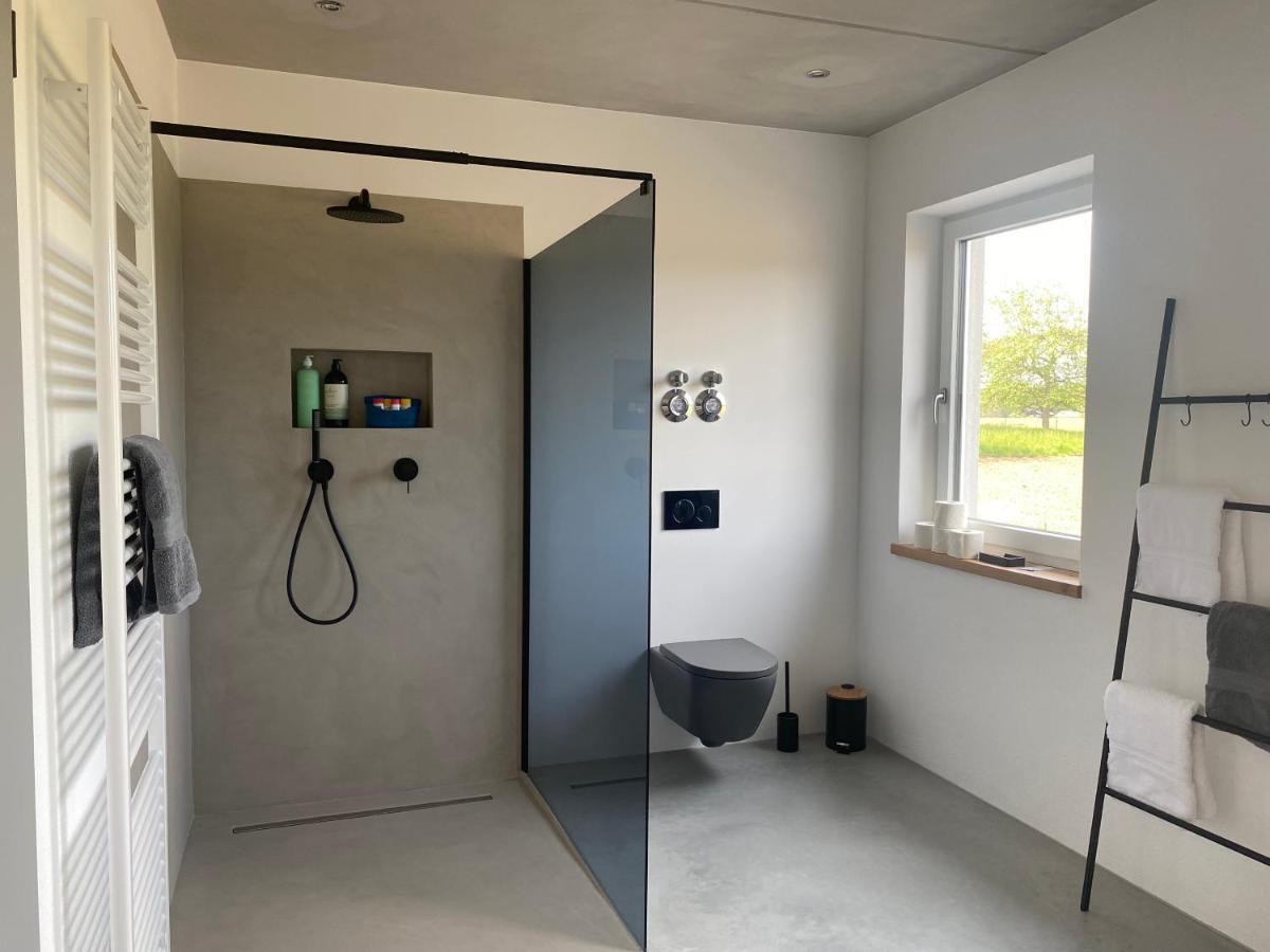 Neubau Gruener Wolpertinger Designwhg 106Qm Barrierefrei Apartamento Breitbrunn am Chiemsee Exterior foto