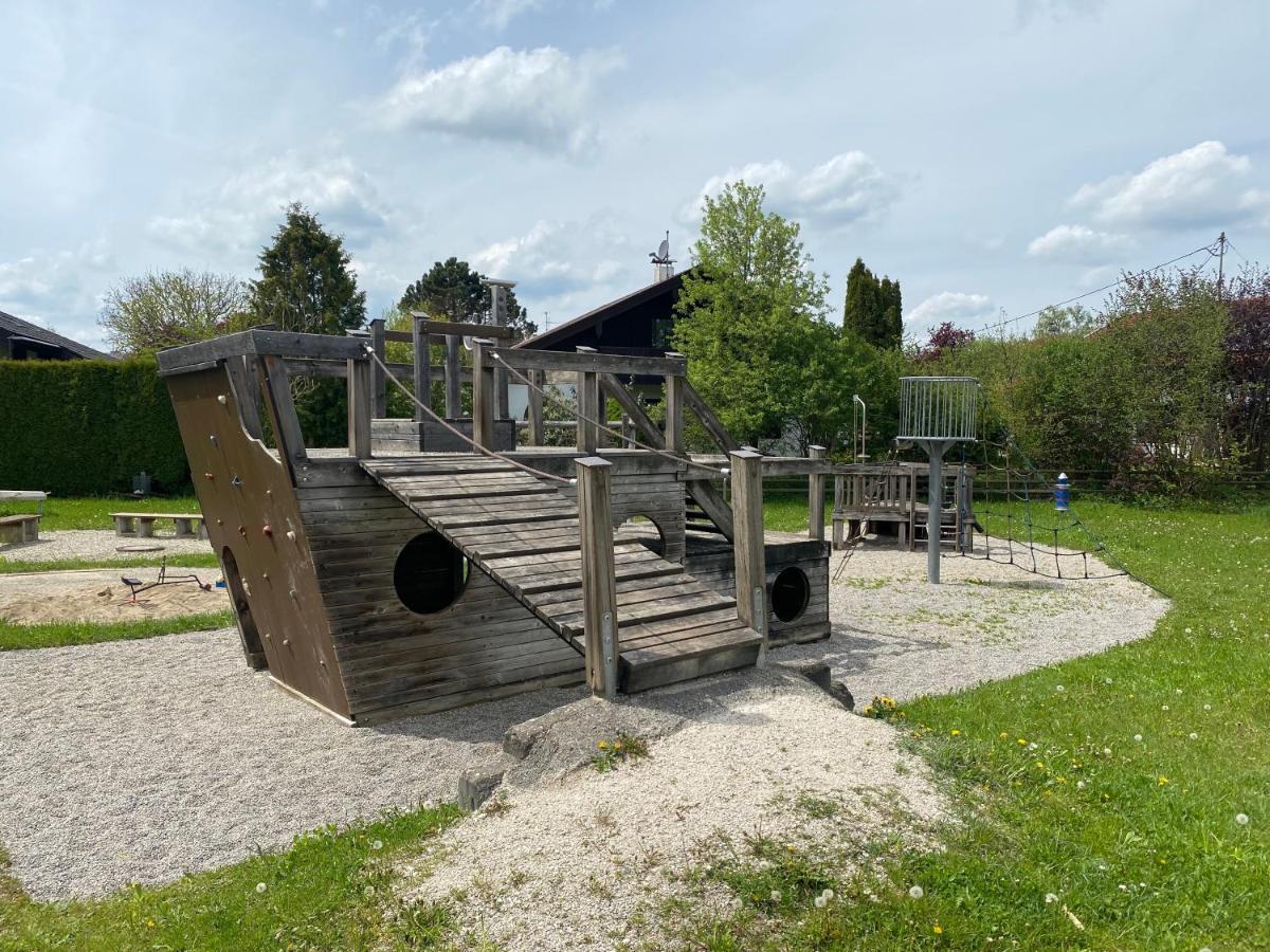 Neubau Gruener Wolpertinger Designwhg 106Qm Barrierefrei Apartamento Breitbrunn am Chiemsee Exterior foto