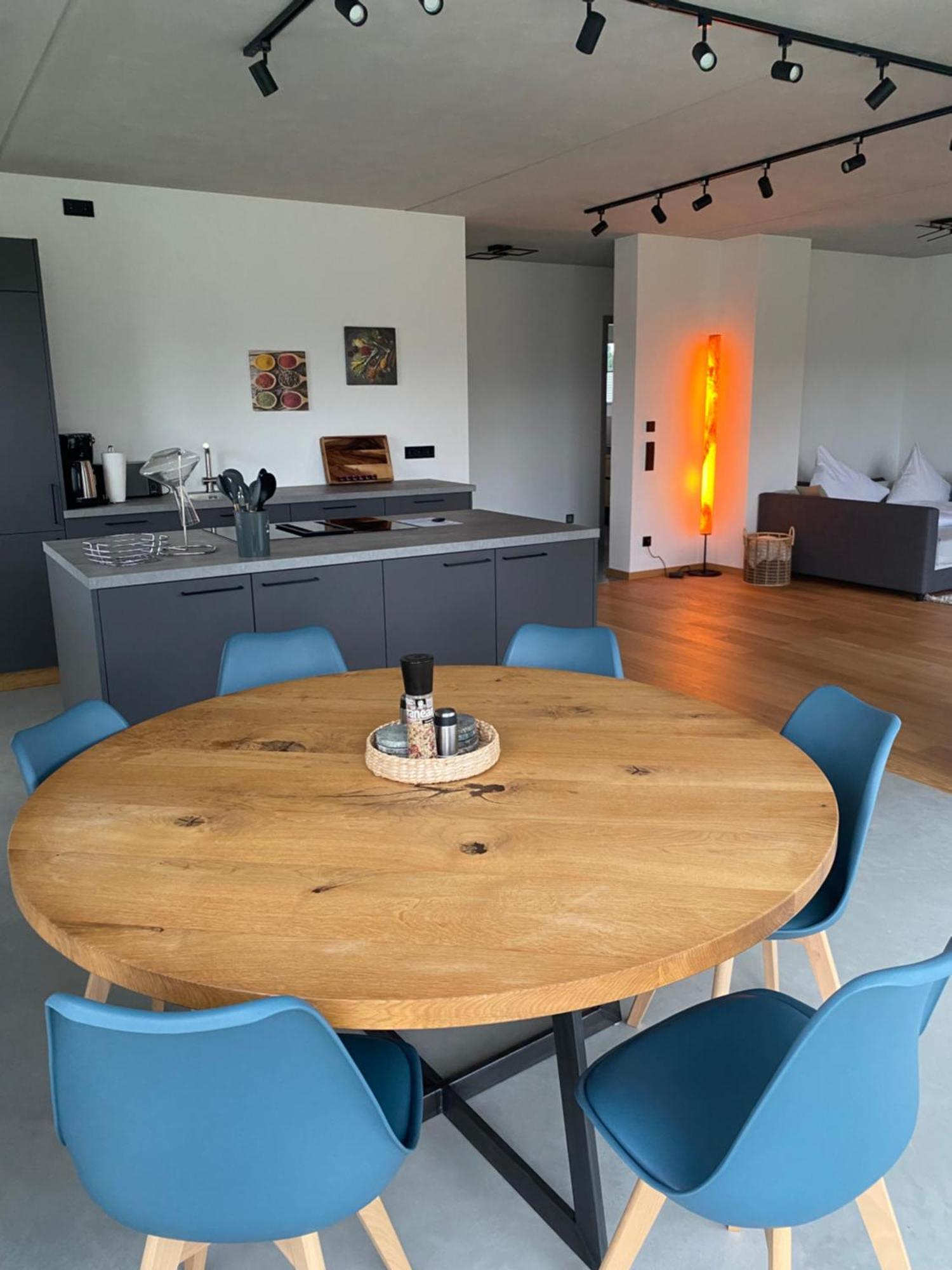 Neubau Gruener Wolpertinger Designwhg 106Qm Barrierefrei Apartamento Breitbrunn am Chiemsee Exterior foto